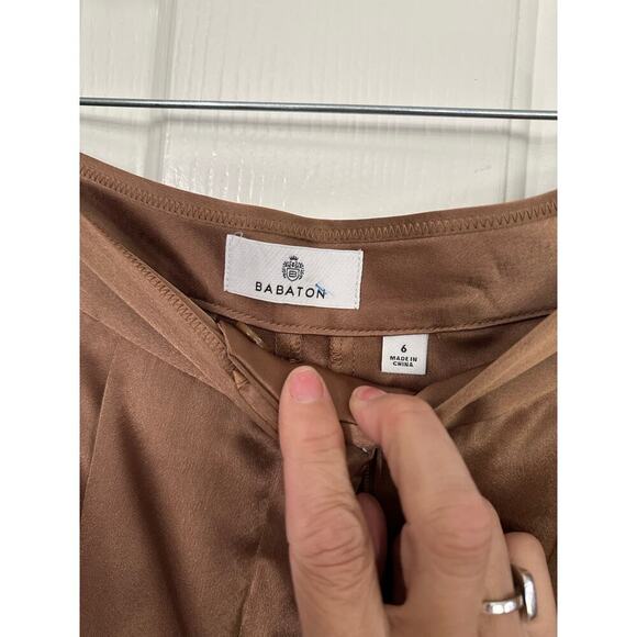 ARITZIA Babaton Women's Tan Pleated Front Satin Pants Size 6 - Picture 4 of 8
